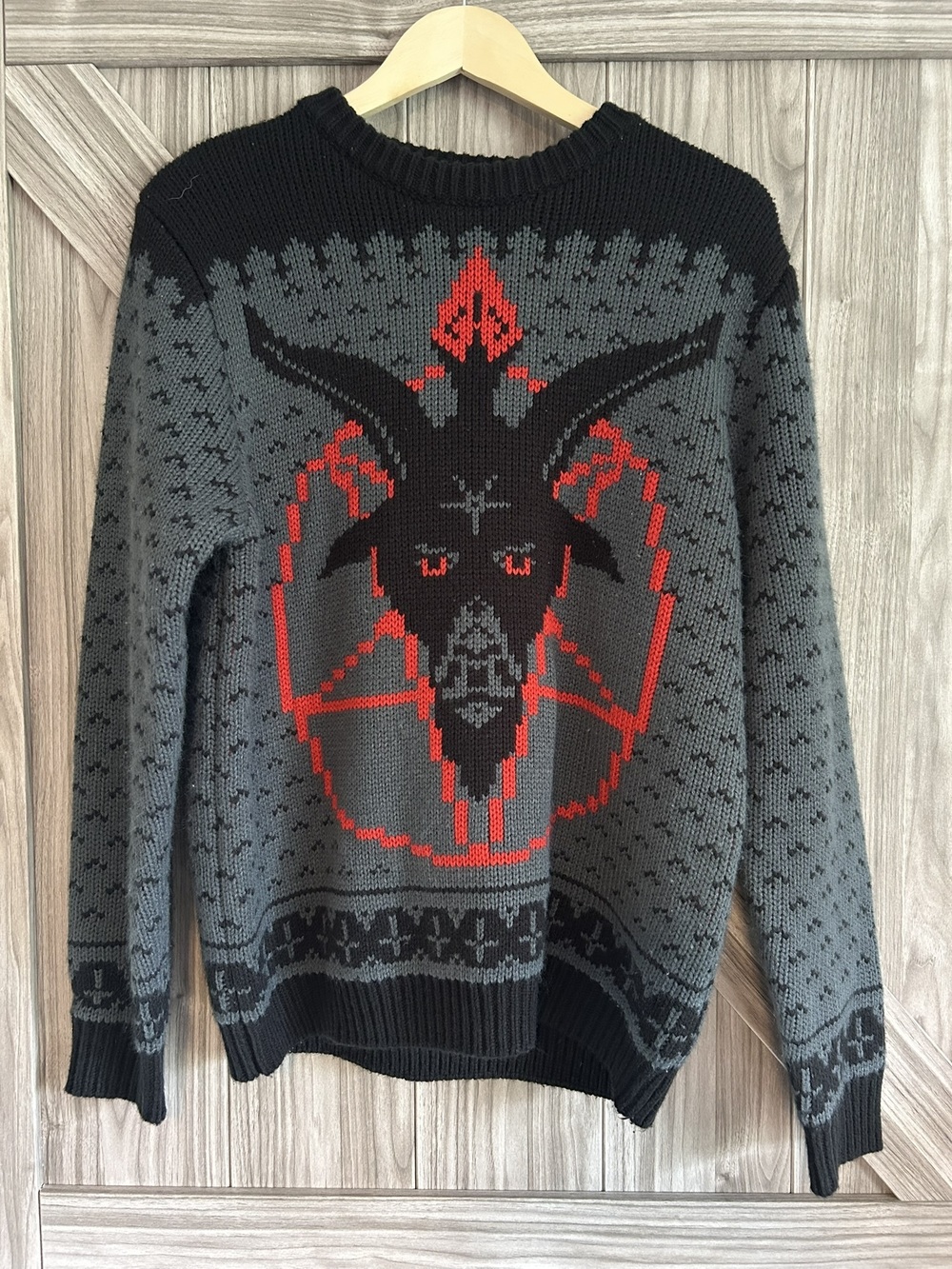 Middle of Beyond Baphomet Goat Head Knit Sweater M